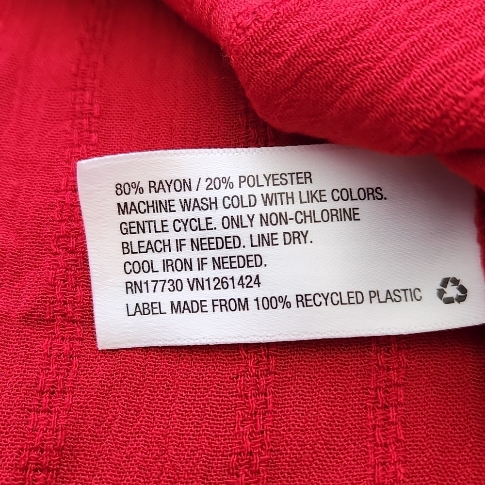 Universal Thread Red Ruffled Shirt - Picture 12 of 12